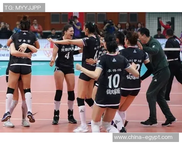北京排球队实力揭秘:排球巨献背后的故事与成就